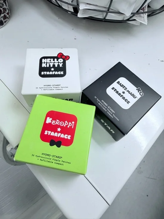 Starface Hello Kitty Collection - Picture 2 of 3